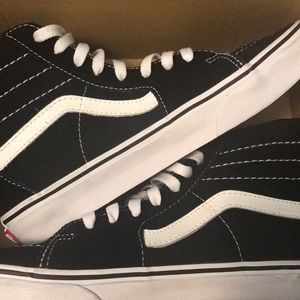 Sk8 Hi Vans